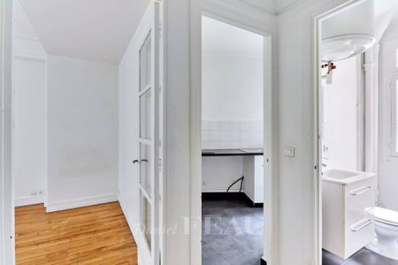 Location studio, Paris 2ème (75002), 1 pièce, 27.68 m², ref 85576949 - Photo 4