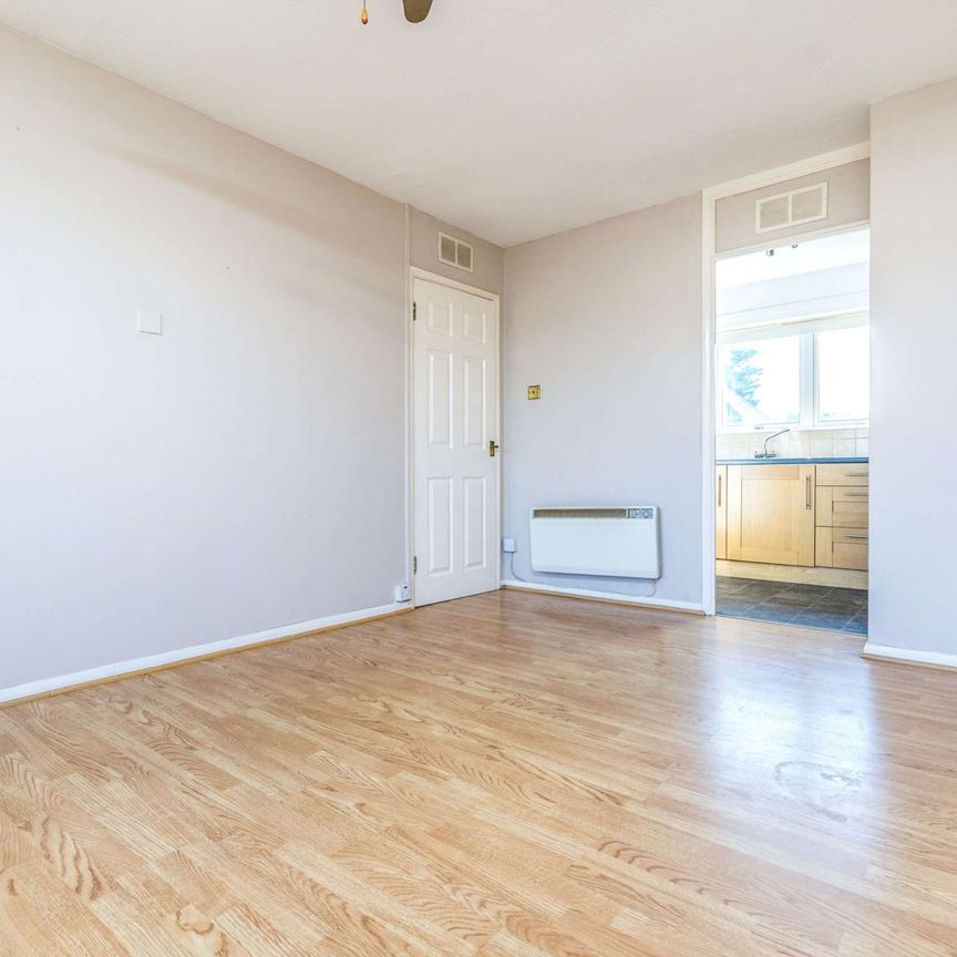 1 bedroom apartment to rent Hillcrest Close, Ashington, Pulborough, West Sussex, RH20 - Photo 1