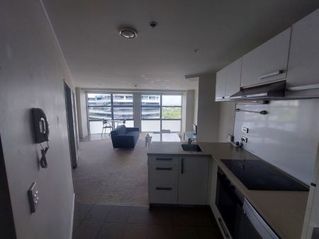 Eclipse Apartments - Photo 2