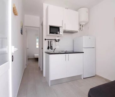 Calle de Santoña, Madrid, Community of Madrid 28026 - Photo 1