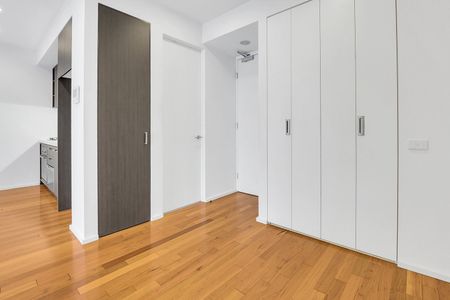 608/2 Plenty Road, Preston VIC 3072 - Photo 5