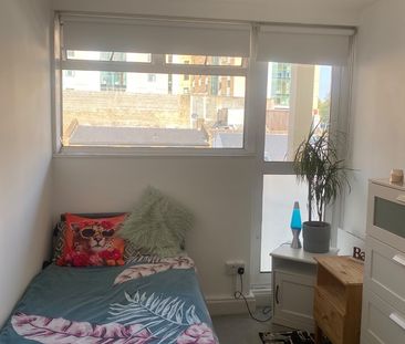 Room in a Shared Flat, West London Studios, SW6 - Photo 1
