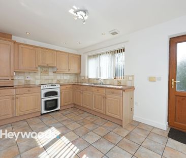 2 bed detached bungalow to rent in Derwent, Stallington Road, Blyth... - Photo 6