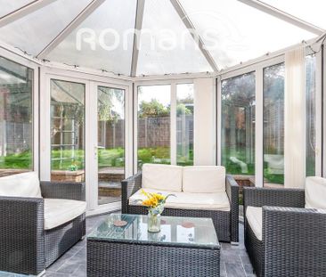 4 bedroom detached house to rent - Photo 3