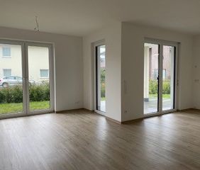 Neubau Erdgeschosswohnung mit Grünbereich - Foto 4