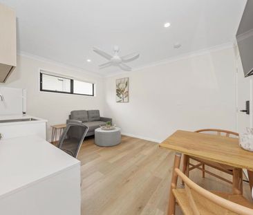 Fully Furnished Apartments in Mt Gravatt - Photo 1