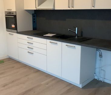 Location Appartement 3 pièces 71m² MOUVAUX 59420 - Photo 1