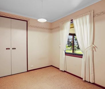 96 Hamilton Road - Photo 6