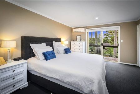 3 Woodside Ct, Bateau Bay NSW 2261 - House For Rent | Domain - Photo 4