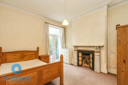 1 bed Shared House for Rent - Photo 3