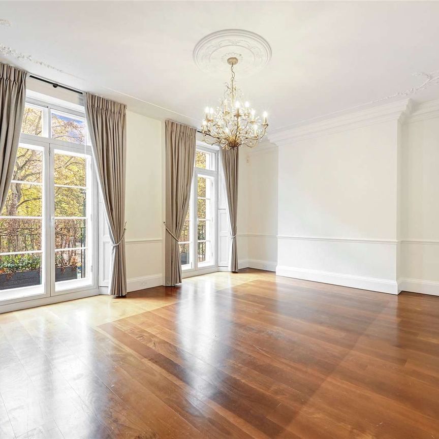 Spacious three bedroom lateral apartment - Photo 1