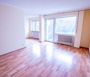 Frankenthal: Gepflegte Wohnung mit zwei Zimmern und Balkon - Foto 1