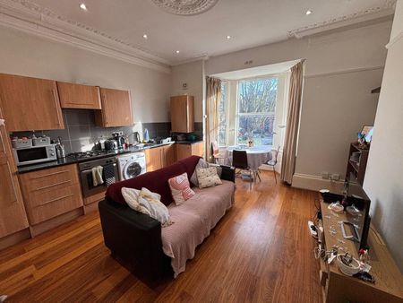 1 Bed Flat, Victoria Road, LS6 - Photo 5