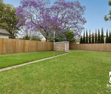 Renovated 3 Bedroom Home in a Convenient Location - Photo 2