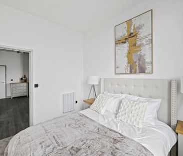 pETERBOROUGH - Photo 6