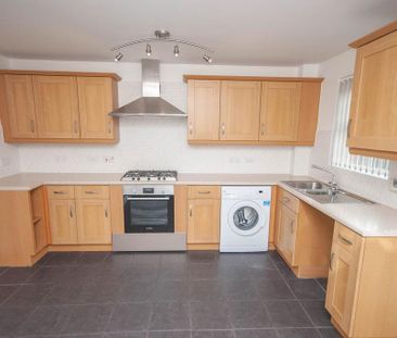 3 bedroom terraced house to rent - Photo 5