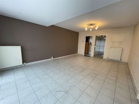 Appartement met 2 terrassen en garage - Photo 4