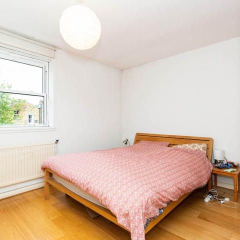Close to an abundance of amenities on Holloway Road and Archway Station - Photo 1