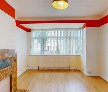 Price £2,300 pcm - Available 05/11/2026 - Furnished / Unfurnished - Photo 5