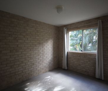 Live in the Heart of Mooloolaba! - Photo 1