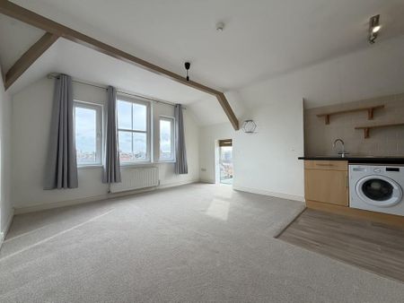 1 bedroom apartment to rent - Photo 2