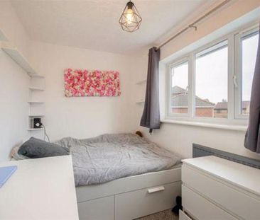 4 bedroom detached house to rent - Photo 5