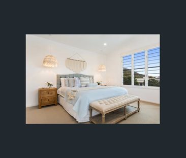 Gorgeous coastal lifestyle fully furnished home on offer. Lease ter... - Photo 6