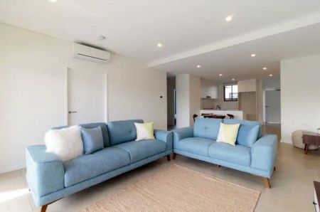 “STUNNING 2 BEDROOM ROUSE HILL APARTMENT” - Photo 3