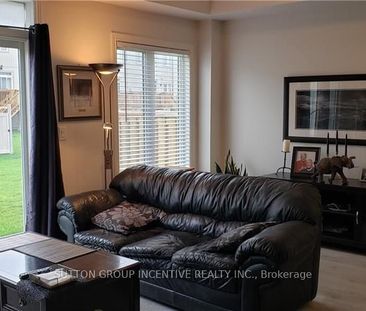 For Lease - 33 CHURCHLEA Mews, Orillia, Ontario - Photo 2