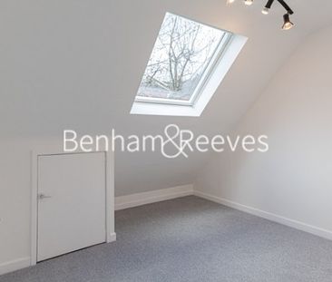 3 Bedroom house to rent in Bellgate Mews, Dartmouth Park, NW5 - Photo 3