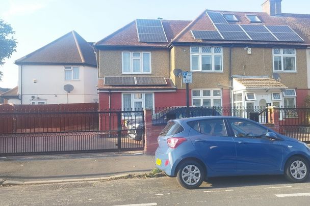 Sycamore Avenue - Photo 1