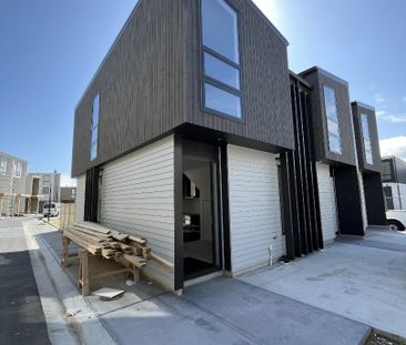 BRAND NEW - KAPITI TOWNHOUSE - Photo 5