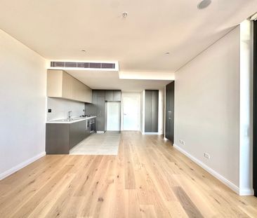 Modern 1 Bedroom Apartment for Lease - Photo 4