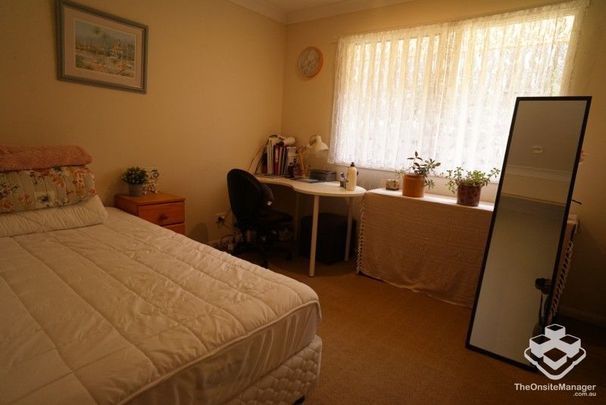 4 Bedrooms house for rent - Photo 1