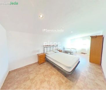 Chalet en alquiler en El Priorat de La Bisbal - Photo 4