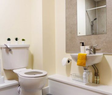 Silver Standard En-Suite - Photo 4