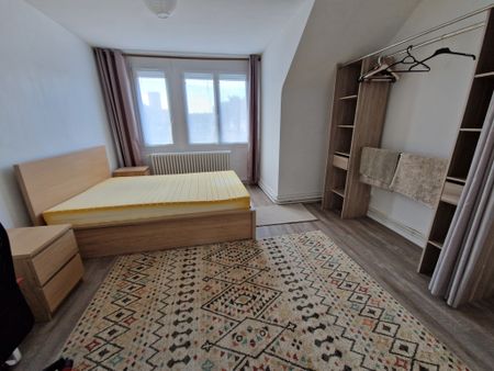 Location Appartement 5 pièces 105m² AMIENS 80000 - Photo 5