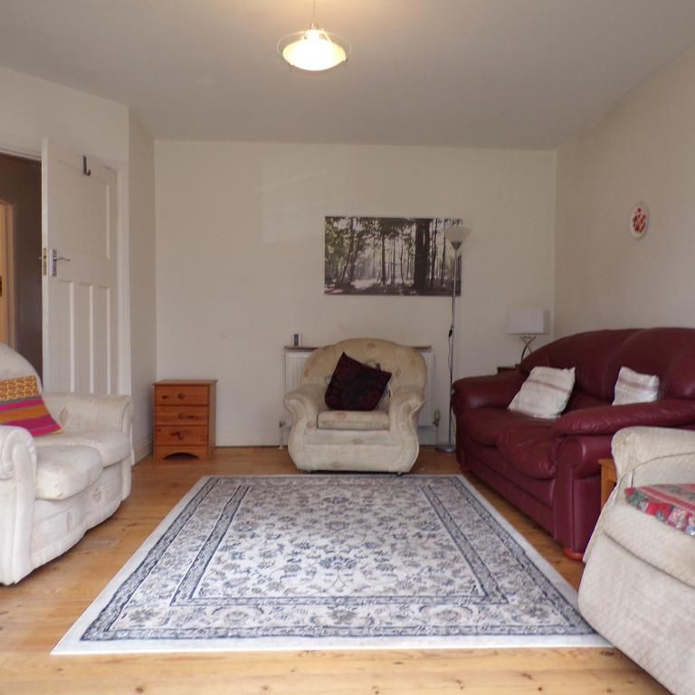 2 bedroom bungalow to rent - Photo 1