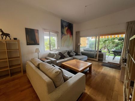 Alquiler de piso en Avenida Pernet - Photo 2