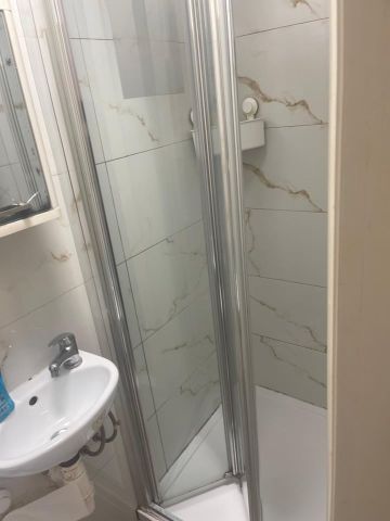 Studio Flat, Wood Lane, W12 - Photo 5