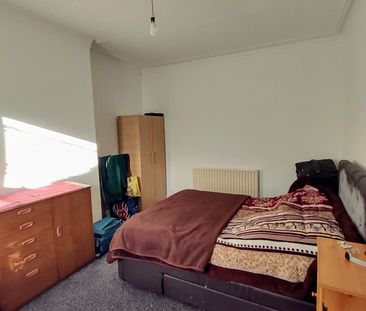 4 Bed Terraced House, Gathorne Terrace, LS8 - Photo 6