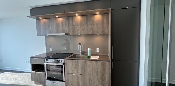 For Lease - 448 Burnhamthorpe Road Unit# 3412, Mississauga, Ontario - Photo 2