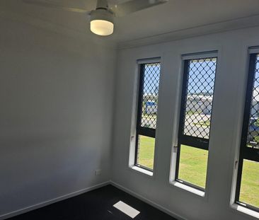 LIFESTYLE, LOCATION, LIVEABILITY - Photo 2