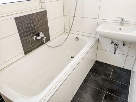 Sie können die Ersten sein! - Photo 2