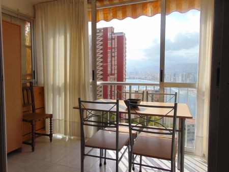 Apartamento de 62 m² en Benidorm zona Rincon de Loix Cruz - Photo 3