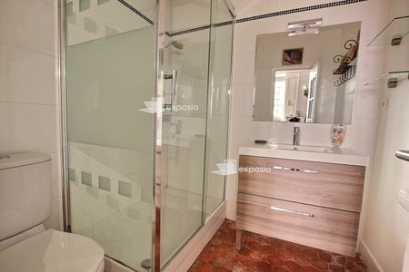 T2 meublé dans immeuble bourgeois idéal étudiant - Photo 5