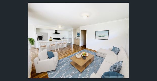 Relaxed Lifestyle in a coastal suburb - Photo 1