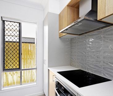 Comfortable, Convenient Living in the Heart of Griffin! - Photo 4