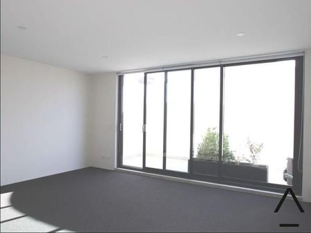 Stylish & Central 1-Bed Unit in Marrickville - Photo 2