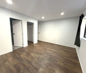 Bright and Spacious 4-Bedroom Family Home Maraetai - Photo 3